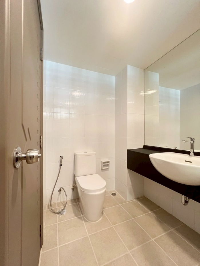 picture The Royal Place For Sell WR-03351 - 12/12