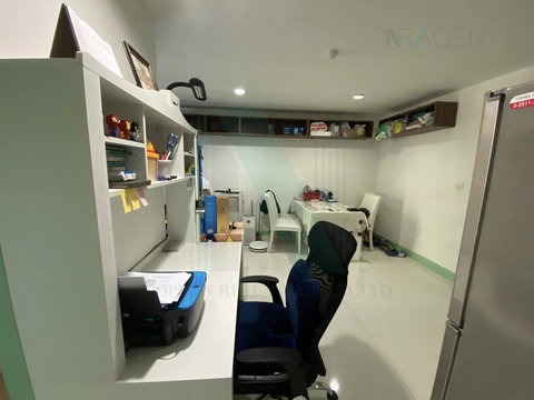 📌 ขายคอนโด ไอดีโอ บลูโคฟ สาทร อาคาร 1 ชั้น 2 2 ห้องนอน ขนาด 56.00 ตรม ใกล้ ตลาดเจริญรัถ