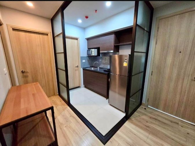 code : A193 ให้เช่าคอนโด บริกซ์ คอนโดมิเนียม (Brix Condominium) | ห้องวิวสระว่ายน้ำ ใกล้ MRT สิรินธร