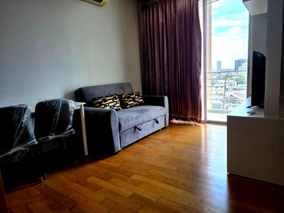 Condos for rent : OMG736  < Available 20-Jun-25 >  Large Studio unit - for RENT @ [ Villa Sathorn ]