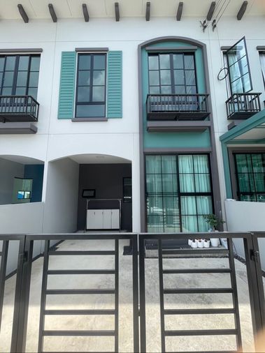 3-bed townhouse for rent, 99 sqm, 16.3 sq wah, Anasiri Ramkhamhaeng