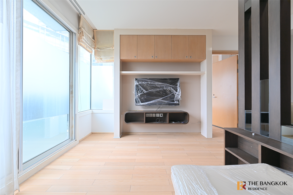 picture Siri At Sukhumvit Ultimate Luxury Lifestyle with Convenience near BTS Thong Lo - 7/10