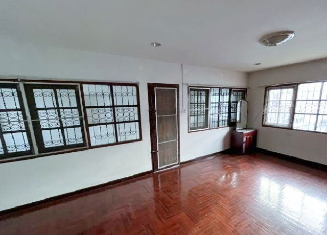 picture MRT Sammakorn 700m.Serithai 53-59 For rent 2-storey house BungKum 51 sq.w. 202 sq.m. basic furnitur - 8/8