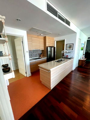 Condos for sale Phrom Phong : LTHC12721 - Aguston Sukhumvit 22 Condo FOR SALE Size 156 sqm. 3 beds 4 baths Near BTS Phrom Phong Station ONLY 24.5 MB