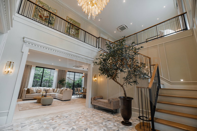 ขายบ้านเดี่ยว : Narinsiri Rama 9-Krungthep Kreetha 5 bedrooms, for sale