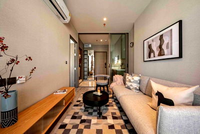 Condos for sale : LTH12703 - Rhythm Ekkamai Estate Condo FOR SALE Size 35.25 sqm. 1 bed 1 bath Near BTS Ekkamai Station ONLY 8.2 MB