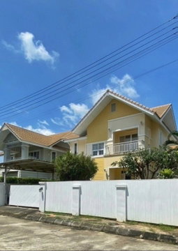 House for sale , english country style , near tharau market 2 km. near louis intersection,.