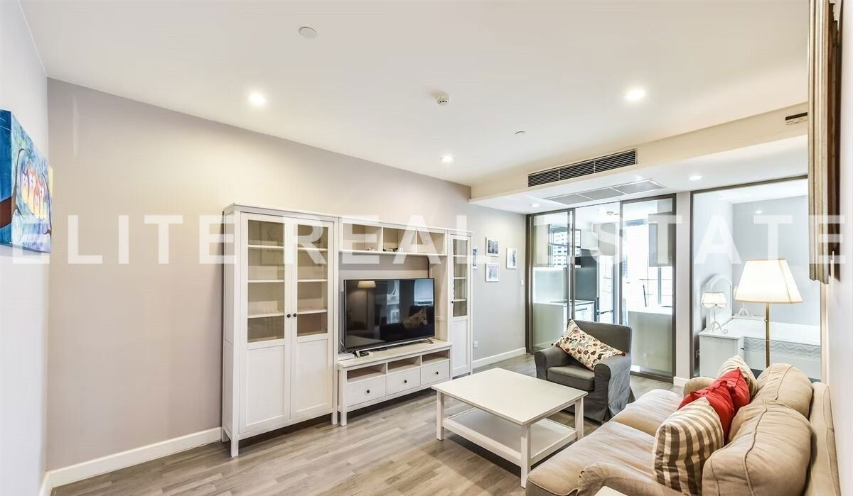 รูป ✨ อยู่กลางเมือง แต่เหมือนหลบมาอีกโลก The Room Sathorn-TanonPun ห้อง Rare ที่คนแย่งเช่าทุกครั้งที่ว่าง ✔ - รูปที่ 3/16