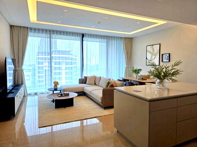 เช่าคอนโด รร.พณิชยการสีลม : LTHC12705 - Sindhorn Kempinski Condo FOR RENT Size 157 sqm. 2 beds 3 baths Near BTS Phloen Chit Station ONLY 250K/Month