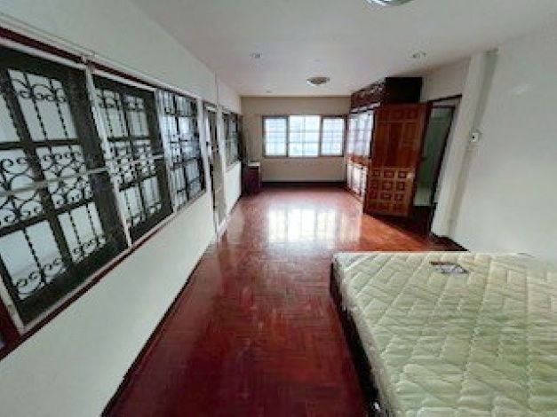 picture MRT Sammakorn 700m.Serithai 53-59 For rent 2-storey house BungKum 51 sq.w. 202 sq.m. basic furnitur - 5/8