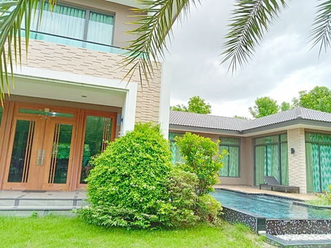 ให้เช่าคฤหาสน์Pool Villa ใหญ่ที่สุด  5นอน บางนา-สวนหลวง เฟอร์นิเจอร์ บิ้วอิน ครบ 202 ตรว. 532ตร.ม. 6 น้ำ Index บางนา ถูกสุดใน3โลก ใหม่