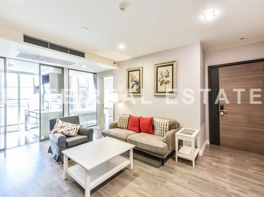 รูป ✨ อยู่กลางเมือง แต่เหมือนหลบมาอีกโลก The Room Sathorn-TanonPun ห้อง Rare ที่คนแย่งเช่าทุกครั้งที่ว่าง ✔ - รูปที่ 4/16