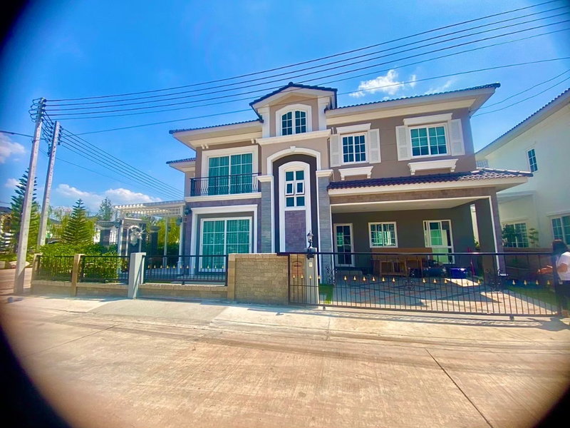 Houses for rent : Neo Home 2 Brand new 4 bedroom Detached property for Rent