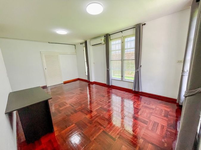 4-bed house for rent, 600 sqm, 150 sq wah, Khan Na Yao