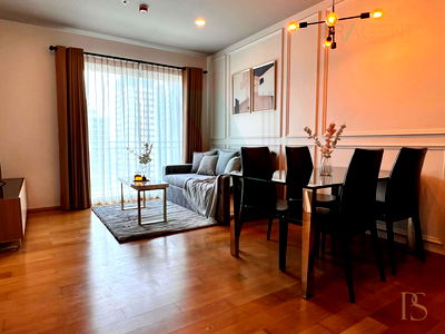Condos for rent : For Rent Condo HIVE SATHORN Building 1, Floor 23,1 bed room, Room size 49 sqm