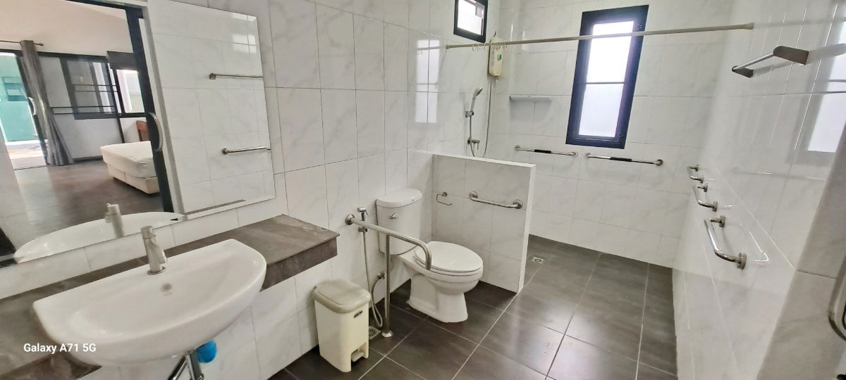 รูป ขาย บ้านเดี่ยว 2ชั้นพร้อมอยู่ พัทยา - รูปที่ 10/30