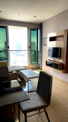 เช่าคอนโด BTS สะพานตากสิน : Rhythm Sathorn ห้องสวย ราคาดี สอบถามเพิ่มเติมได้ที่ Line @condorental