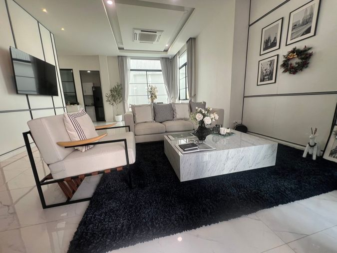 3-bed house for rent, 279.5 sqm, 39 sq wah, The Master Ekkamai-Sukhonthasawat