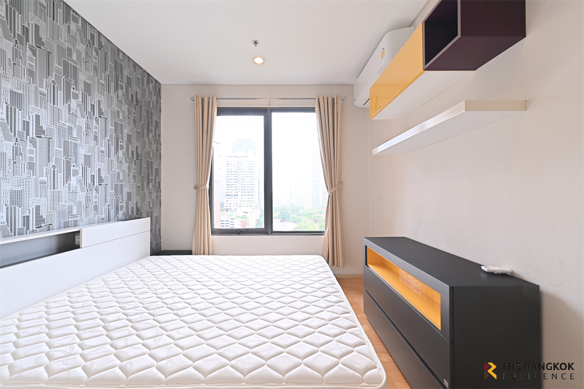 picture Villa Asoke near MRT Phetchaburi Station The Privilege of Luxury in an Economic Hub Location - 2/10
