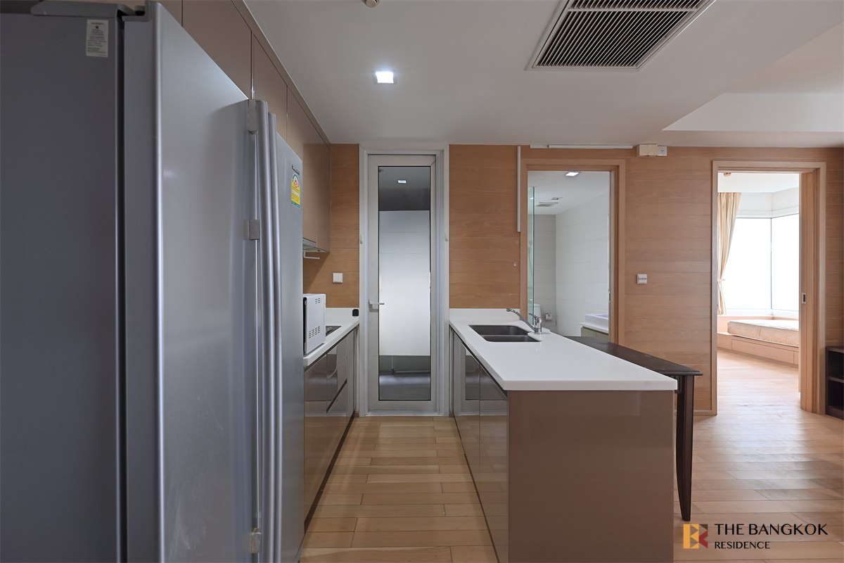 picture Siri At Sukhumvit Ultimate Luxury Lifestyle with Convenience near BTS Thong Lo - 4/10