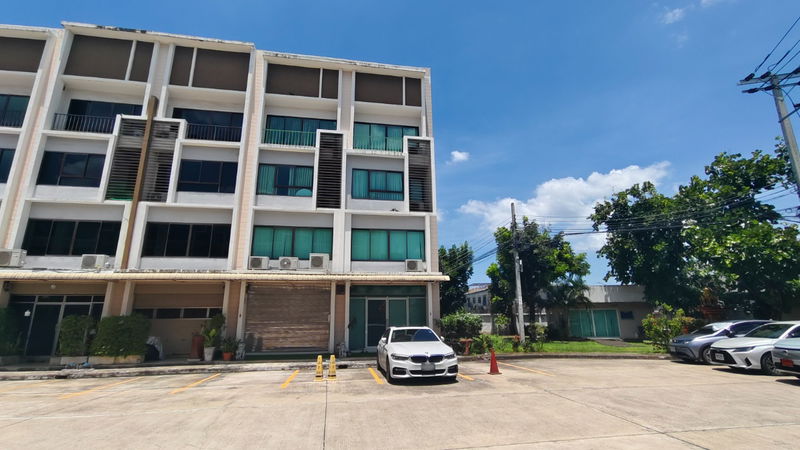 ขายโฮมออฟฟิศ : ขาย โฮมออฟฟิศ 41 ตร.ว. 2 คูหา ซิลค์ สุขสวัสดิ์ 2 ราษฎร์บูรณะ