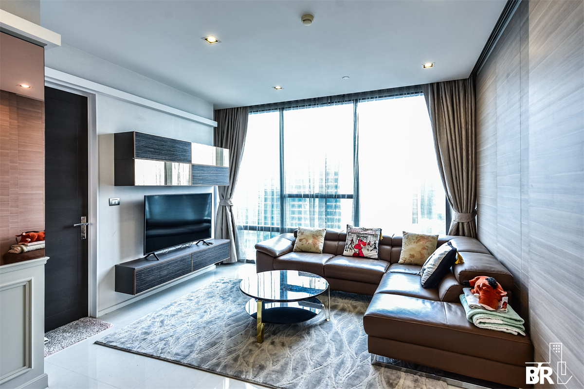 picture The Bangkok Sathorn near BTS Surasak Ultimate Luxury Condo in Business District - 7/10