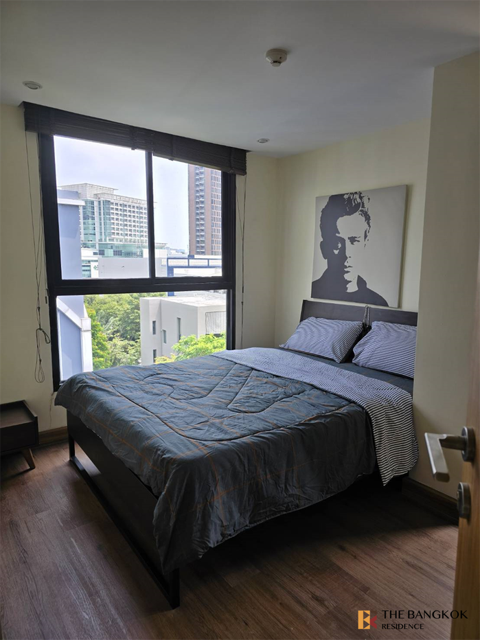 picture Premium Luxury Condo in Prime Location Zenith Place Sukhumvit 42 near BTS Ekkamai - 5/10