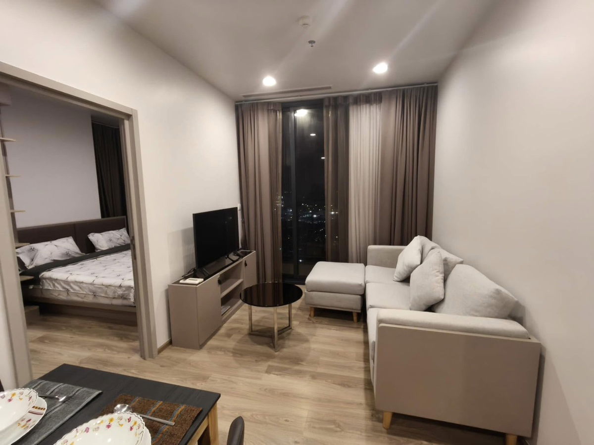 picture 📢 FREE ROOM ! | For rent OKA HAUS Sukhumvit 36 There is a shuttle service to BTS Thonglor ready to move in ! 🧁 - 4/9