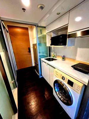 ขายคอนโด : 📌 ขายคอนโด ไอดีโอ มอร์ฟ 38 อาคาร 1 ชั้น 5 Duplex ขนาด 36 ตรม ใกล้ Gateway เอกมัย