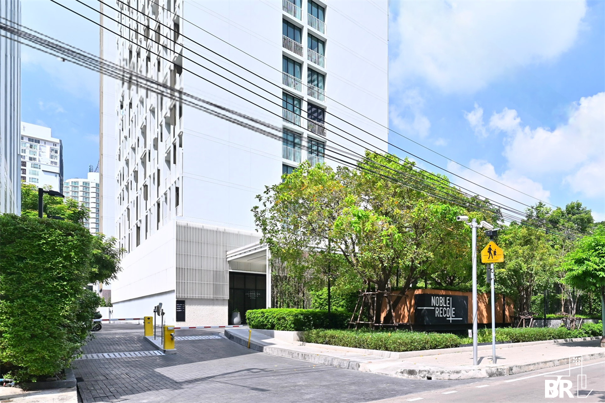 รูป โนเบิล รีโคล สะดวกสบายกับไลฟ์สไตล์สุด Luxury ใกล้ MRT สถานีสุขุมวิท - รูปที่ 2/9