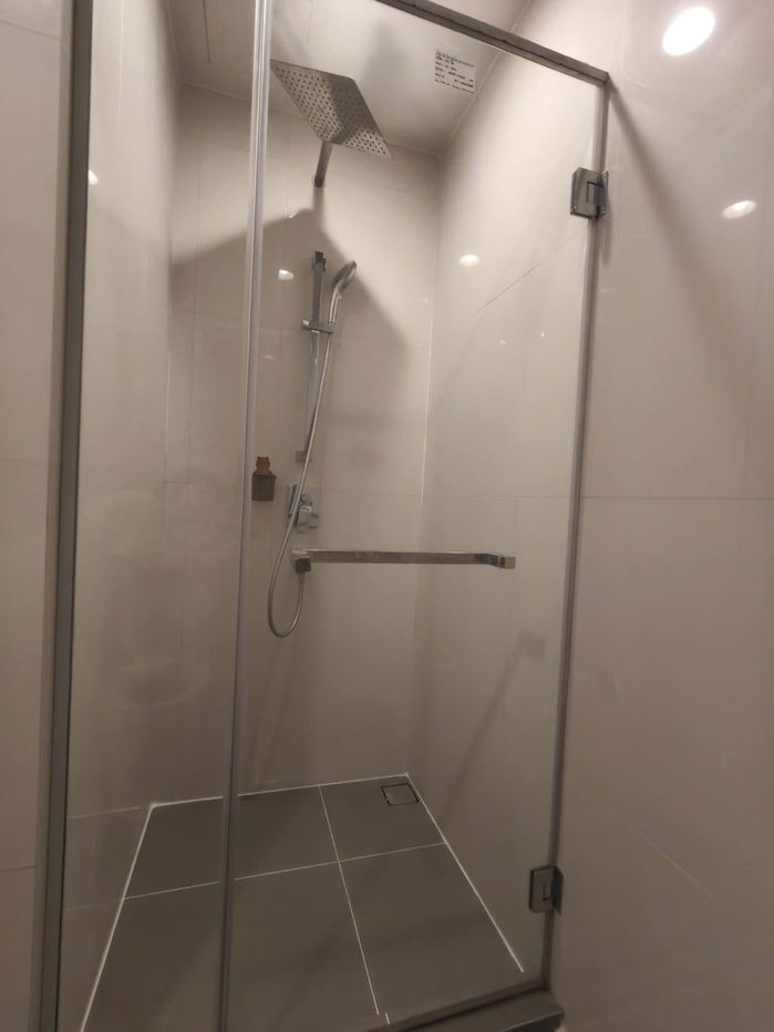 picture 📢 FREE ROOM ! | For rent OKA HAUS Sukhumvit 36 There is a shuttle service to BTS Thonglor ready to move in ! 🧁 - 6/9