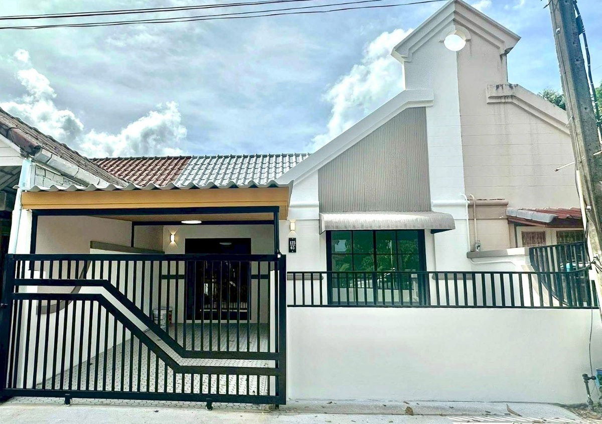 รูป 🏘 บ้านชั้นเดียว รีโนเวทใหม่ โซนสามกอง หลังอีเกีย ใกล้สิ่งอำนวยความสะดวก  🏘  📍หมู่บ้านร็อคการ์เด้น1 , รัษฎา - รูปที่ 1/17