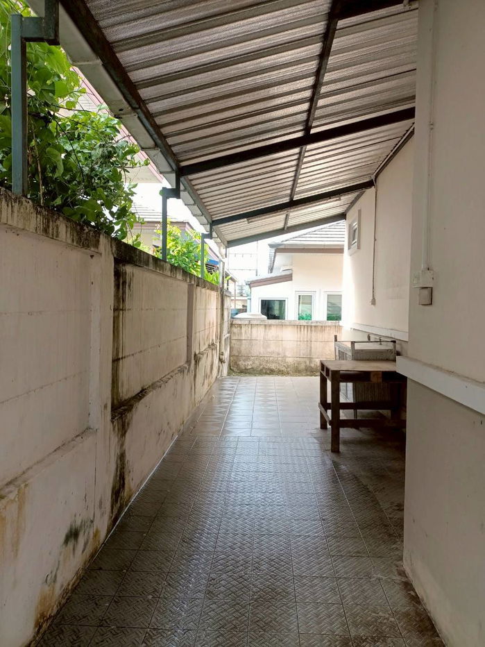 รูป บ้านเดี่ยว เนื้อที่ทั้งหมด 300 ตารางเมตร 165/183 หมู่บ้านฉัตรทองการ์เด้นวิลล์ ตำบลท่าข้าม อำเภอหาดใหญ่ สงขลา ราคา 2,600,000 บาท - รูปที่ 11/13