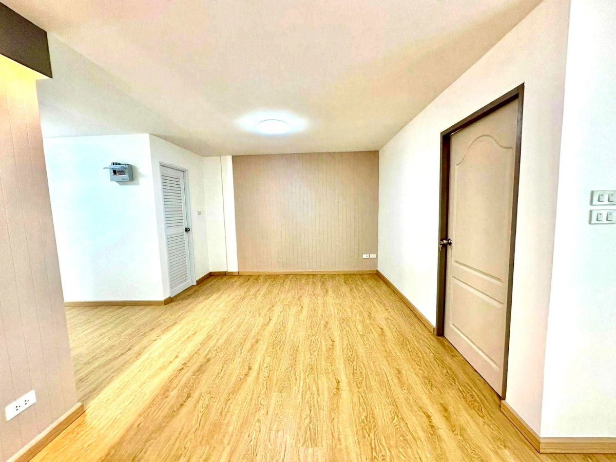 รูป 🏘 บ้านชั้นเดียว รีโนเวทใหม่ โซนสามกอง หลังอีเกีย ใกล้สิ่งอำนวยความสะดวก  🏘  📍หมู่บ้านร็อคการ์เด้น1 , รัษฎา - รูปที่ 7/17