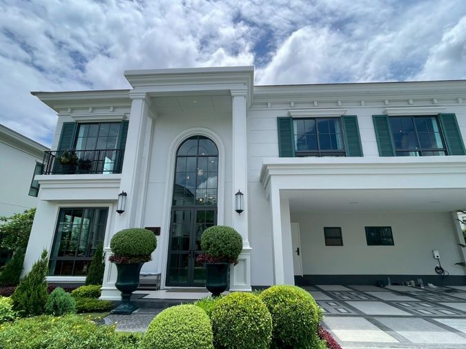 เศรษฐสิริ บางนา กม.10 บ้านตัวอย่างตกแต่งครบ พร้อมอยู่ Community ที่ดีที่สุดย่านบางนา