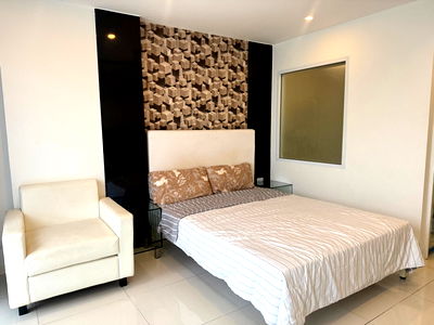 Condos for sale South Pattaya Road : CCR City center resident TH name 