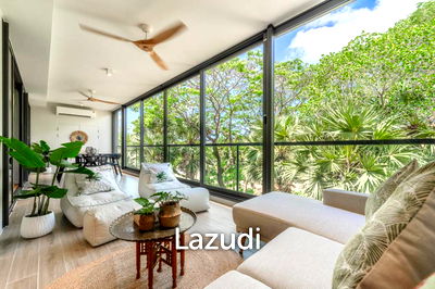 เช่าคอนโด แม็คโคร ถลาง : Spacious 2-Bedroom At Laguna Beachside For Rent