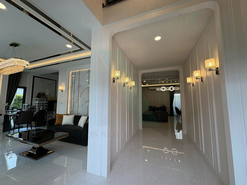 Houses for rent : 🚩 For Rent 2-story House THE CITY BANGNA 4 bedroom 5 bathroom
