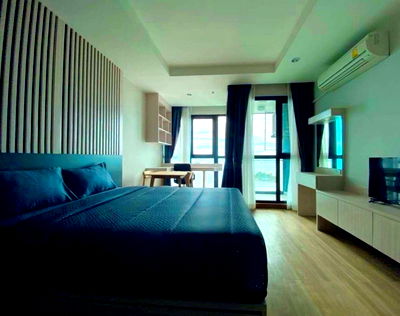 Condos for rent Robinson Sriracha : For rent: Ladda Plus Condo Sriracha, beautiful room, high floor, fully furnished,  move in Ready