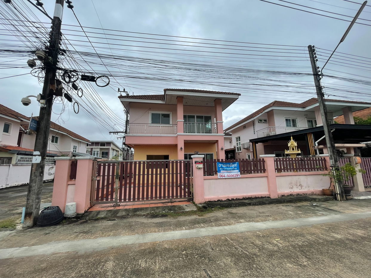 รูป บ้านเดี่ยว เนื้อที่ทั้งหมด 204 ตารางเมตร 902/18 หมู่ 2 หมู่บ้านประกายทอง ตำบลควนลัง อำเภอหาดใหญ่ สงขลา ราคา 3,150,000 บาท - รูปที่ 1/12