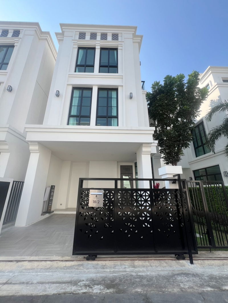 Houses for rent : Code: KJ7200 for rent The Master Ekkamai-Sukhonthasawat // Line ID: @kjcondo (with @) //