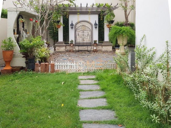 picture FOR SALE  HOUSE PROPERTY  40000000 BAHT. - 2/8