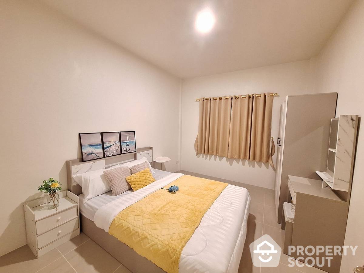 รูป ทาวน์เฮาท์ 2-ห้องนอน ใกล้ พัทยาตะวันออก (ID 2099785) - รูปที่ 7/13