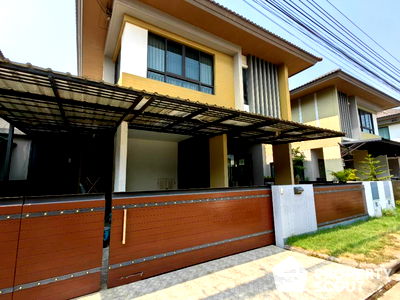 Houses for sale : 3-BR House at Prompat Prime Ramintra in Sam Wa Tawan Tok (ID 1825157)