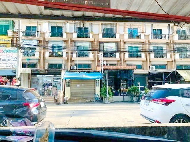 รูป รพ.CGH ลำลูกกา 600ม. ตลาดชัชวาล คลอง 7 3.5 กม. ให้เช่าอาคารพาณิชย์ 3.5 ชั้น 24 ตร.วา.310 ตร.ม.รร.เปรมฤทัย ลำลูกกา 3.4 กม. 2 นอน 3 น้ำ - รูปที่ 1/8