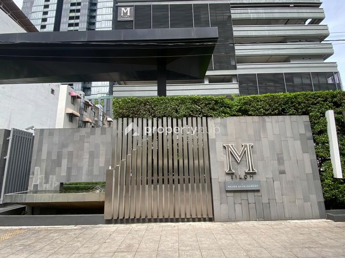 M Silom