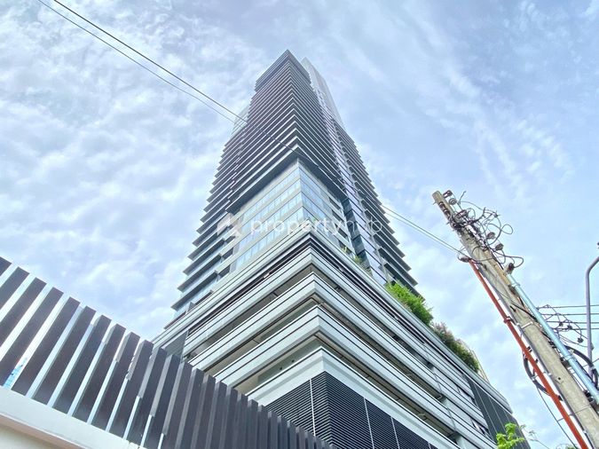 M Silom
