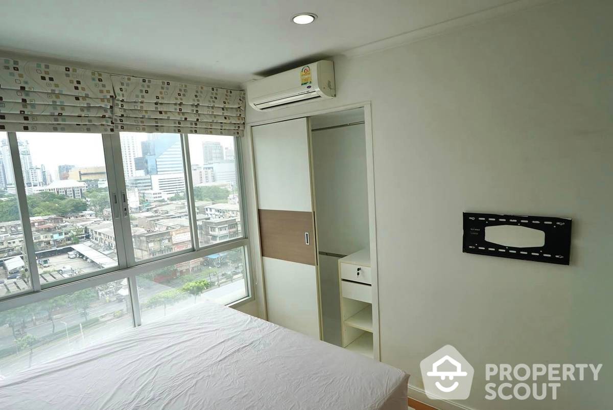 picture 1-BR Condo at Lumpini Place Rama 4 Kluaynamthai near BTS Ekkamai (ID 1896552) - 7/13