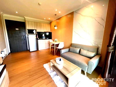 Condos for rent Jomtien Sai 2 : 1-BR Condo at Venetian Signature Condo Resort Pattaya close to Pattaya (ID 2152628)