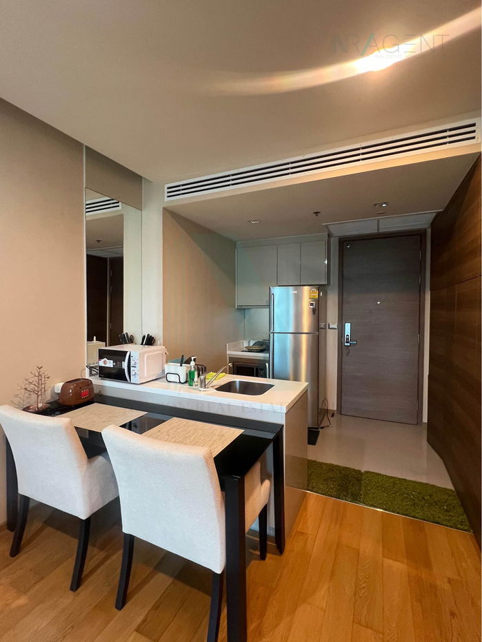 picture For Rent Condo THE ADDRESS SATHORN Building 1, Floor 17,1 bed room, Room size 56 sqm - 2/8